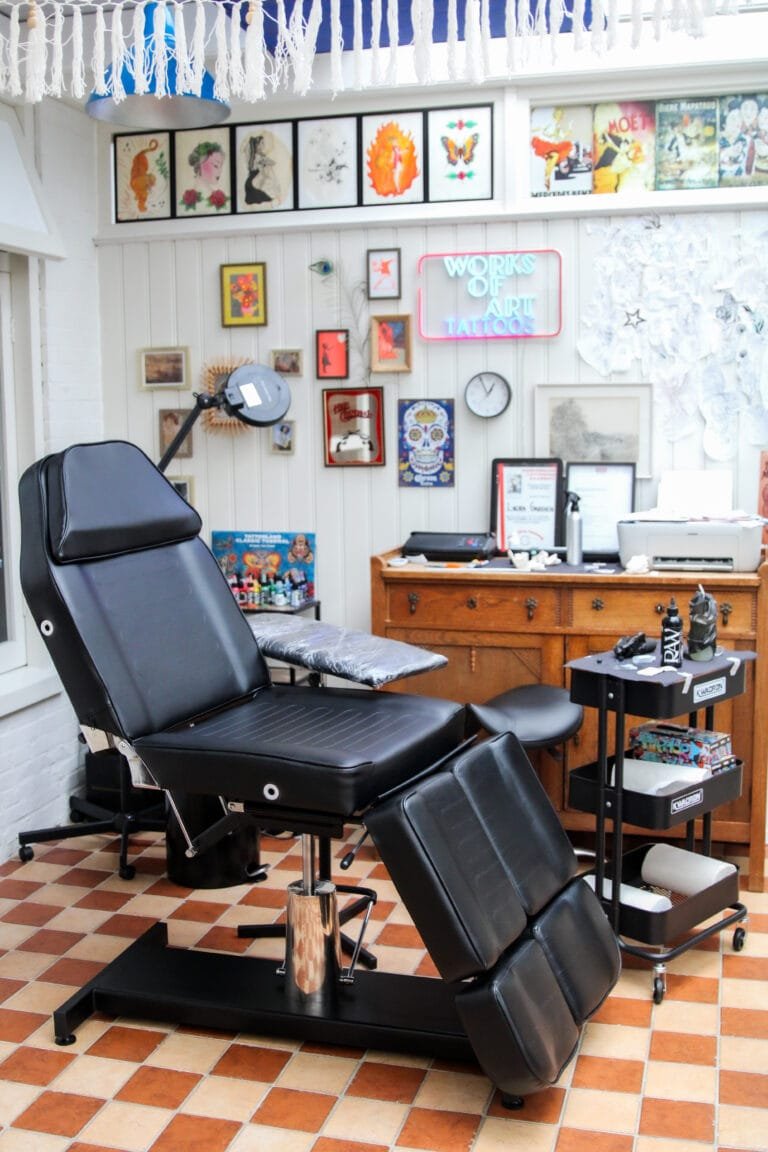 tattoo_design_groningen_inkt_tattoostudio_tattoostoel