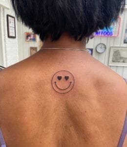 tattoo-groningen-fineline-vrouw-studio-best-beoordeeld