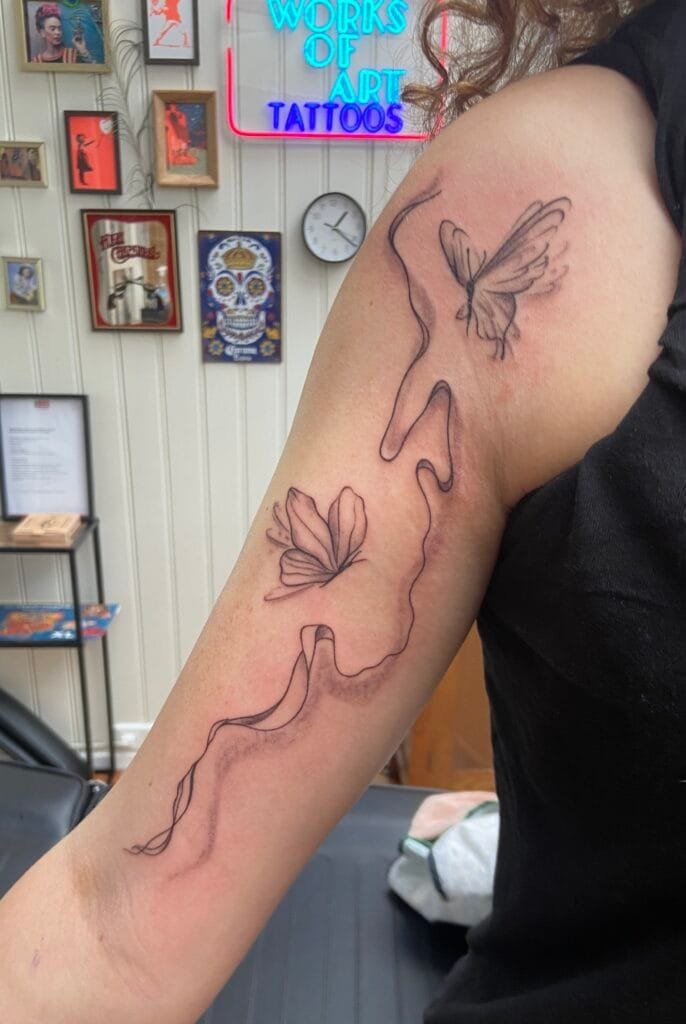 tattoos-groningen-fineline-artists-vrouw-shop